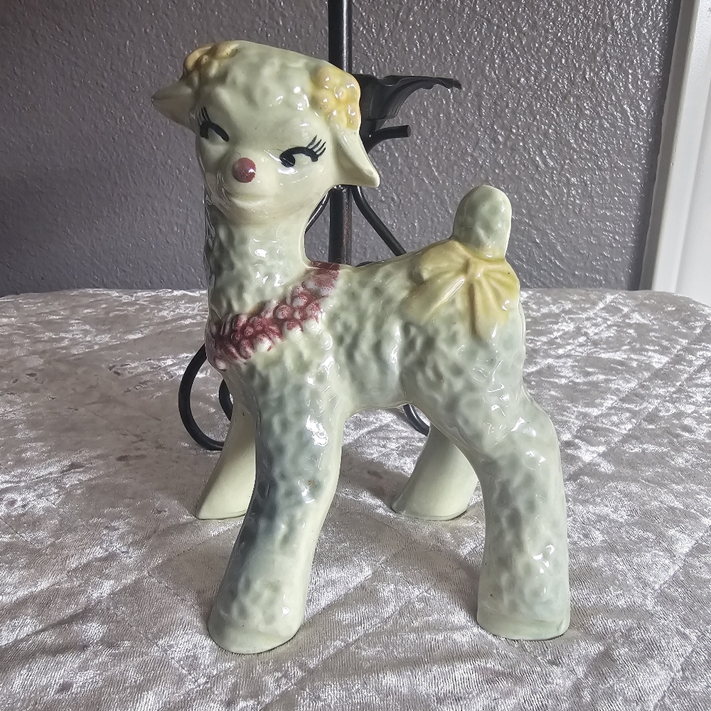 Vintage Shawnee Lamb c1950s